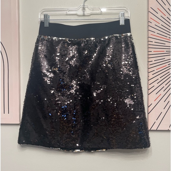 Walk Pop sequin skirt - Picture 1 of 7